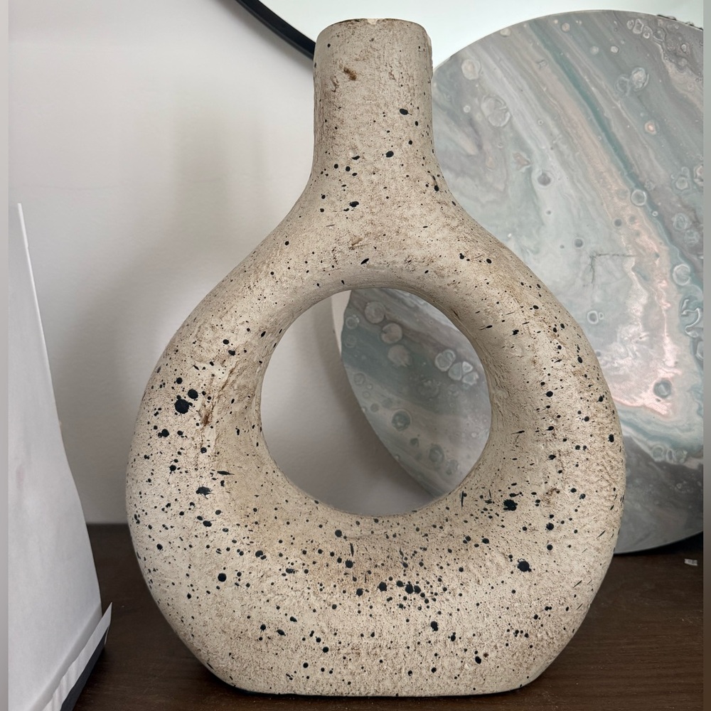 Speckled Cream Ceramic Vase